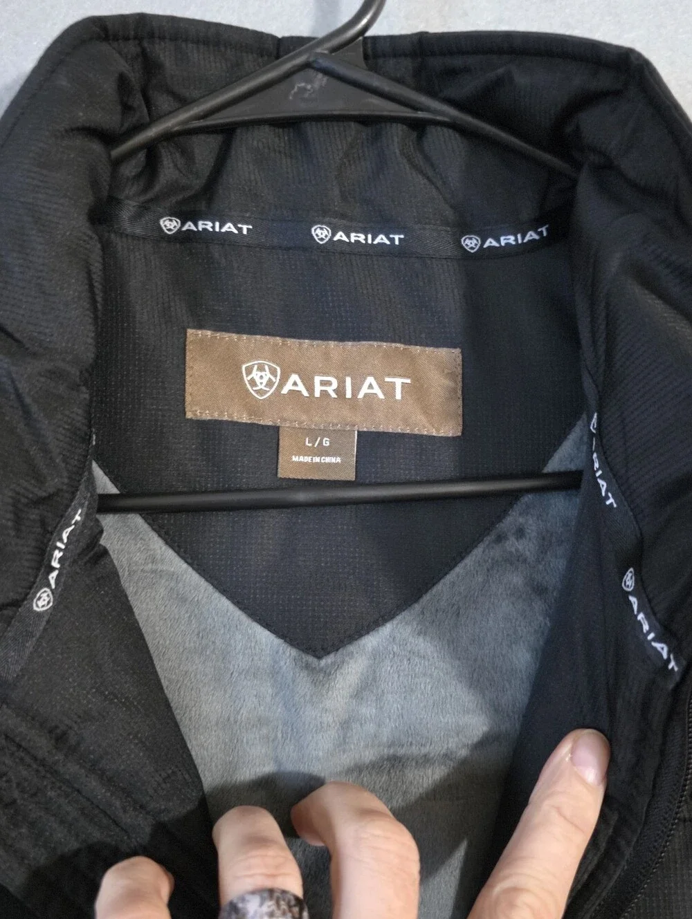 NWOT Ariat Mens Black Crius Insulated Quilted Puffer Vest 10011523 Size Large